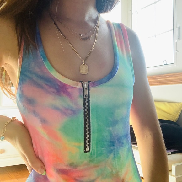 Multi color velvet body suit - Picture 2 of 3